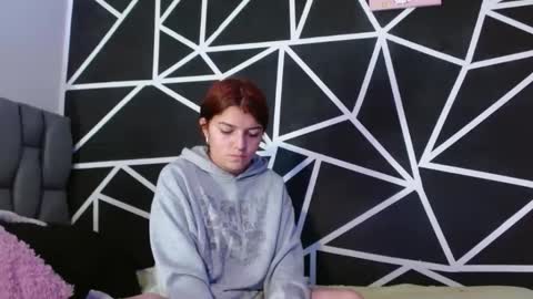 Abby y Crhiss  online show from September 11, 2025, 4:01 am