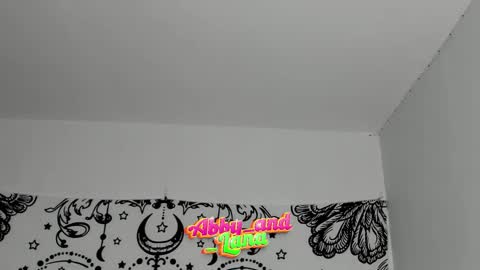    ABBY  LANNA     online show from November 1, 2025, 4:03 am