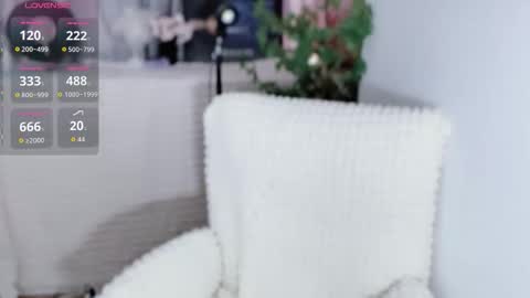 CN-ChuChu online show from December 18, 2025, 5:57 am