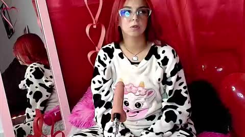 abby duponpt online show from February 11, 2026, 12:10 pm