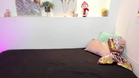 Snapshot of abby_mae_ chatting on December 12, 2024, 6:57 am Abby  online show from December 12, 2024, 6:57 am