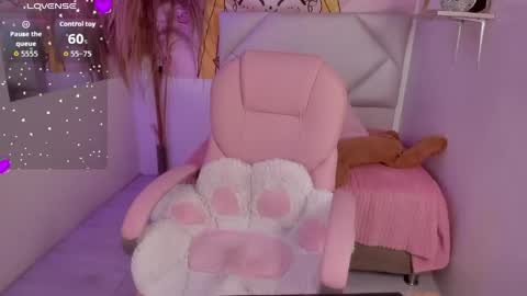 Snapshot of abby_piink chatting on April 27, 2026, 4:27 pm ABBY online show from April 27, 2026, 4:27 pm