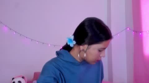 Snapshot of abby_rousee chatting on October 6, 2025, 1:30 pm abby_rousee online show from October 6, 2025, 1:30 pm