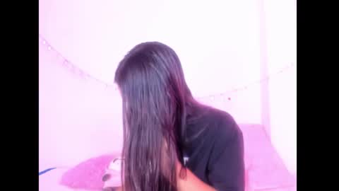 Snapshot of abby_rousee chatting on October 27, 2025, 2:54 pm abby_rousee online show from October 27, 2025, 2:54 pm