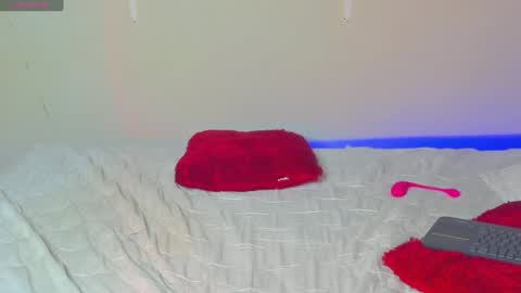 abby_steel online show from December 20, 2024, 10:43 pm