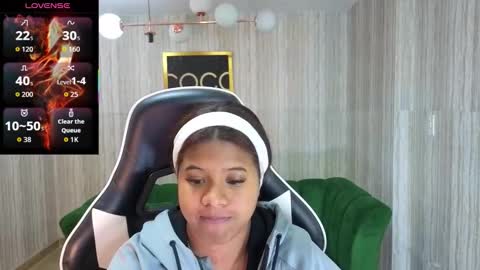 Snapshot of abby_t_ chatting on October 14, 2025, 2:45 am abby online show from October 14, 2025, 2:45 am