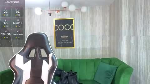 Snapshot of abby_t_ chatting on October 16, 2025, 2:56 am abby online show from October 16, 2025, 2:56 am