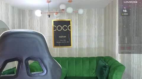 Snapshot of abby_t_ chatting on October 25, 2025, 2:52 am abby online show from October 25, 2025, 2:52 am