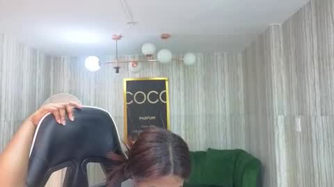 Snapshot of abby_t_ chatting on October 27, 2025, 2:26 am abby online show from October 27, 2025, 2:26 am