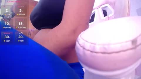 ABBY online show from September 19, 2025, 11:22 am