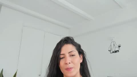 Laura  online show from April 30, 2026, 8:57 pm