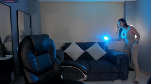 Snapshot of abbydalton chatting on September 21, 2025, 5:36 pm Abby Dalton online show from September 21, 2025, 5:36 pm