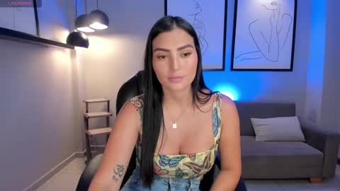 Snapshot of abbydalton chatting on October 6, 2025, 5:43 pm Abby Dalton online show from October 6, 2025, 5:43 pm