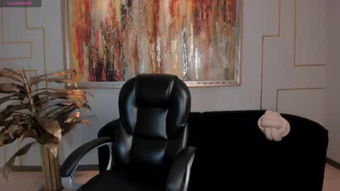 Snapshot of abbydalton chatting on October 16, 2025, 5:47 pm Abby Dalton online show from October 16, 2025, 5:47 pm