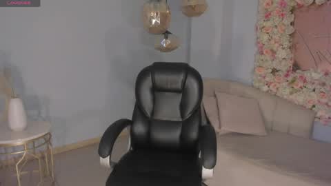 Abby Dalton  online show from May 15, 2026, 5:53 pm