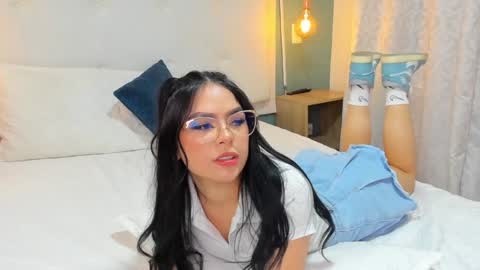 Abby Dixon  online show from December 3, 2024, 12:46 am