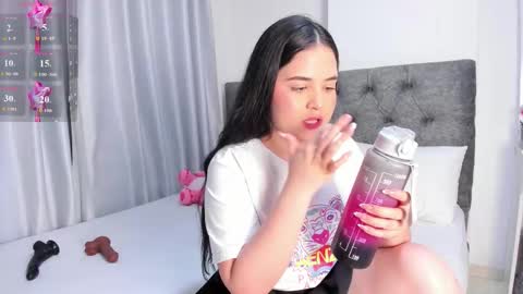 Snapshot of abbyfoxx_ chatting on March 17, 2026, 9:51 pm Abby online show from March 17, 2026, 9:51 pm