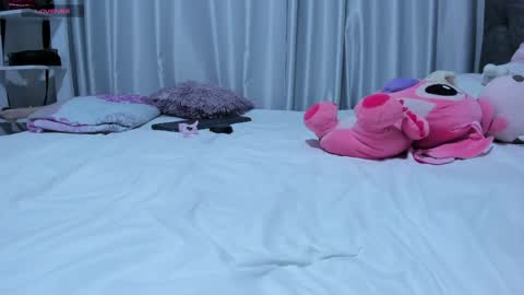Snapshot of abbyfoxx_ chatting on May 15, 2026, 11:12 pm Abby online show from May 15, 2026, 11:12 pm