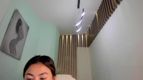 ABBY online show from November 9, 2025, 8:07 pm