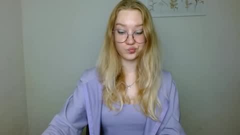 Snapshot of abbymoore__ chatting on October 10, 2025, 1:32 pm Abby Lovense is active online show from October 10, 2025, 1:32 pm