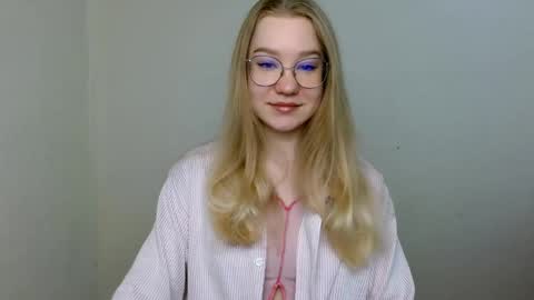 Snapshot of abbymoore__ chatting on April 28, 2026, 10:20 am Abby Lovense is active online show from April 28, 2026, 10:20 am
