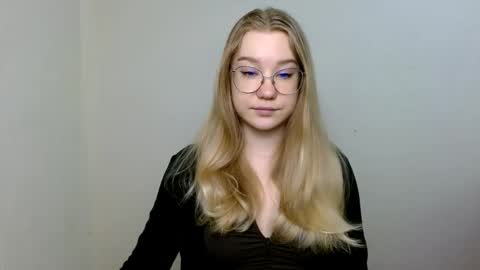 Snapshot of abbymoore__ chatting on April 30, 2026, 10:54 am Abby Lovense is active online show from April 30, 2026, 10:54 am