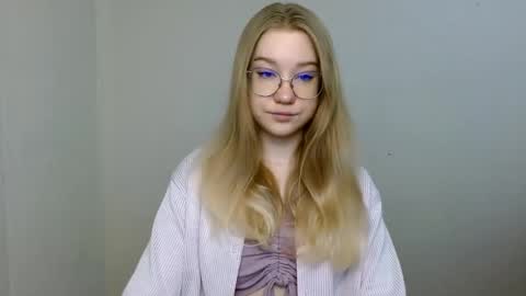 Snapshot of abbymoore__ chatting on May 2, 2026, 10:09 am Abby Lovense is active online show from May 2, 2026, 10:09 am