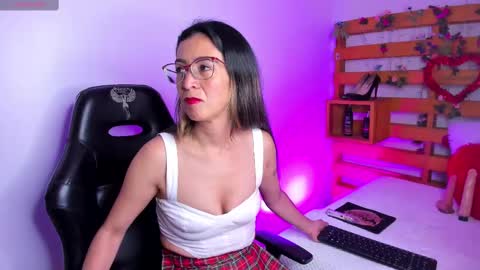 Abby 3 online show from March 8, 2025, 12:41 pm