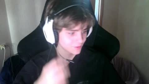 abbysal_blade online show from February 2, 2026, 6:56 am