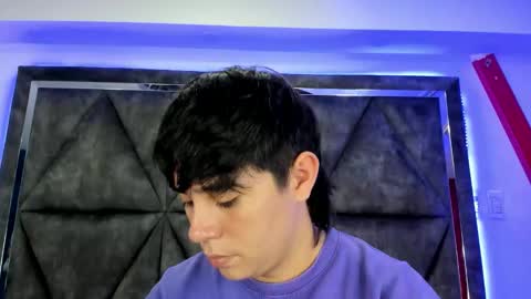 Abby Smith online show from December 5, 2025, 7:10 pm