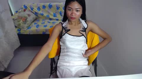 abbywinter18 online show from September 23, 2025, 1:52 am