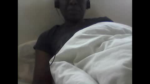 abcxx171885 online show from September 19, 2025, 11:33 am