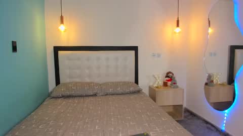 Snapshot of abellaconnor chatting on October 14, 2025, 11:49 pm Abella and Kendra online show from October 14, 2025, 11:49 pm