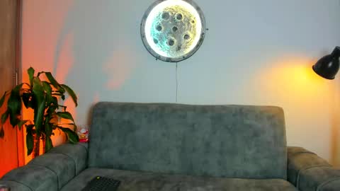  Abella and Kendra  online show from May 14, 2026, 10:27 pm
