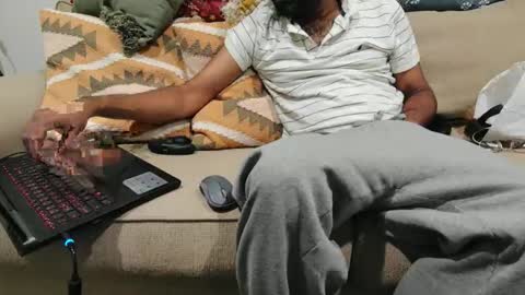 Naked Gentleman online show from April 6, 2026, 2:18 pm