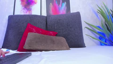 Snapshot of abi_ryder chatting on February 6, 2025, 8:50 am Abi online show from February 6, 2025, 8:50 am