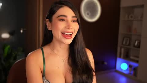 abie_owen online show from May 12, 2026, 12:52 am