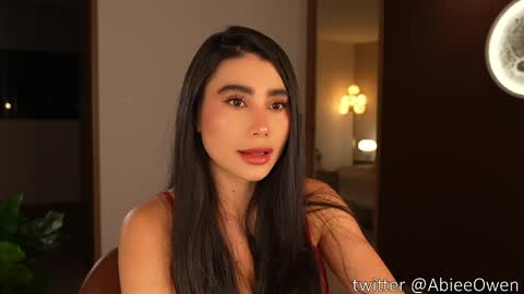 abie_owen online show from May 21, 2026, 12:06 am