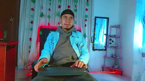 abnerdam online show from November 12, 2025, 2:39 pm