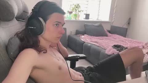 hi  cum in pvt noi extra tip online show from June 12, 2026, 1:10 pm