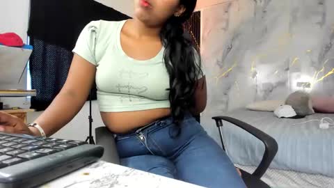 abony_sex69 online show from April 28, 2026, 2:11 pm