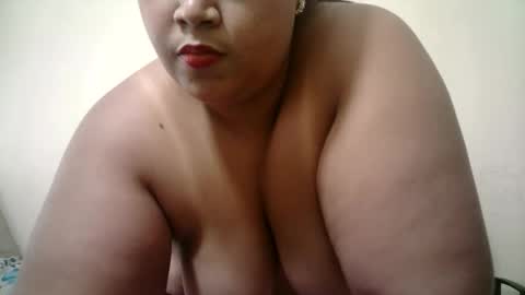 abril__ass online show from February 19, 2026, 1:40 pm