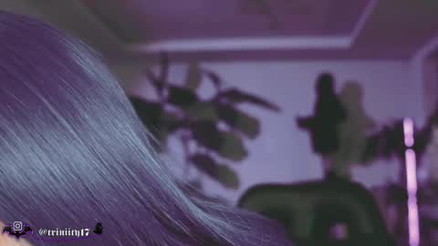 Snapshot of abril__colen chatting on March 29, 2026, 3:12 pm April online show from March 29, 2026, 3:12 pm