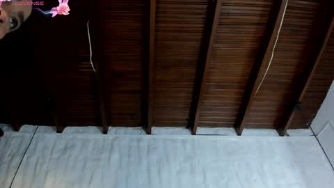 abril_gomez_11 online show from May 16, 2026, 7:34 pm