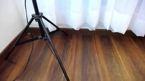 Snapshot of abril_lottie4 chatting on September 9, 2025, 12:15 pm ABRIL online show from September 9, 2025, 12:15 pm