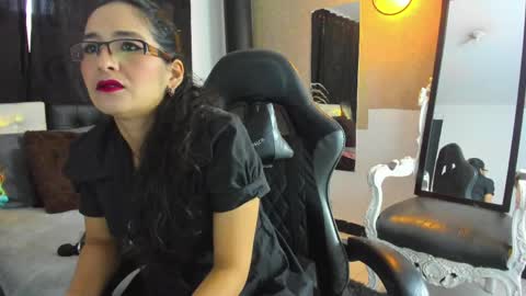 Abril online show from April 22, 2026, 2:40 pm