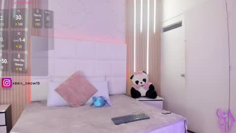 Snapshot of abril_snow chatting on June 18, 2026, 7:51 pm abril_snow online show from June 18, 2026, 7:51 pm