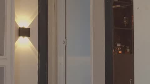 Abril Colls online show from October 27, 2025, 12:26 am