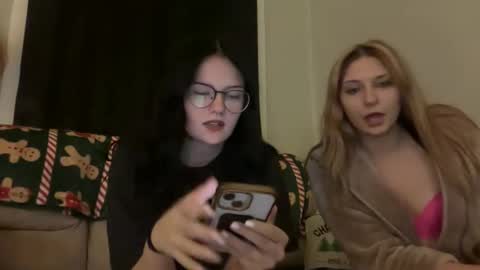 Snapshot of abs7719 chatting on November 8, 2025, 2:01 am Abs online show from November 8, 2025, 2:01 am