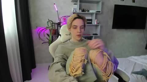 Nick online show from March 5, 2026, 10:33 am